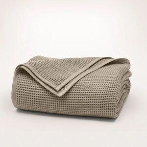 Boll + Branch Waffle Weave Blanket in Oak
